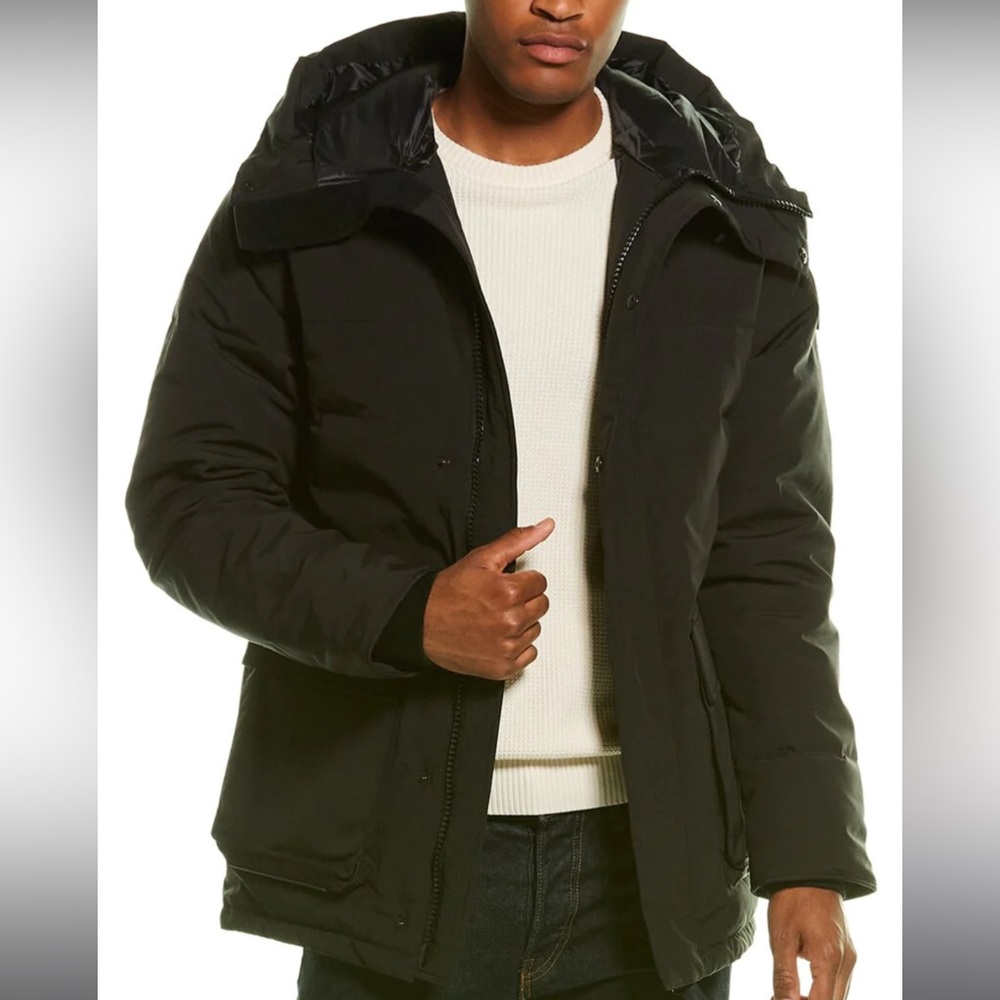 CANADA GOOSE
Wedgemount Parka -Black Label